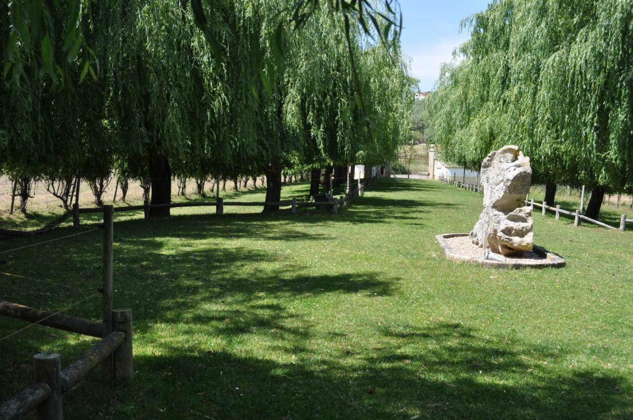 Quinta Da Serrana Ourém Exterior foto